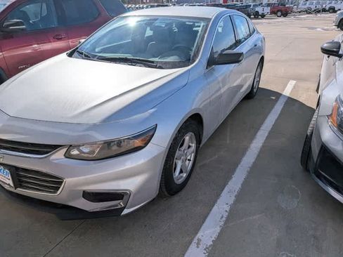 Used 2016 Chevrolet Malibu LS image 4