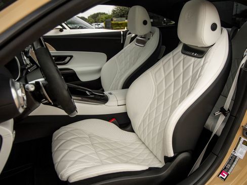 Used 2025 Mercedes-Benz AMG GT 63 S image 31