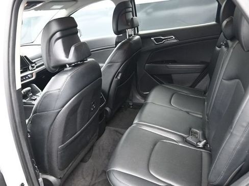 Used 2023 Kia Sportage EX FWD image 18