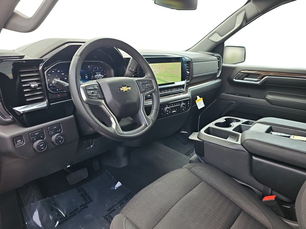 Used 2023 Chevrolet Silverado 1500 LT AWD/4WD image 16