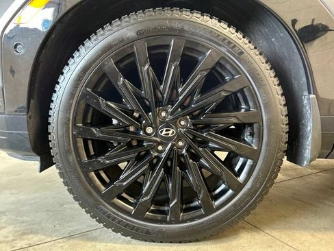 Used 2024 Hyundai Santa Fe Calligraphy AWD/4WD image 10