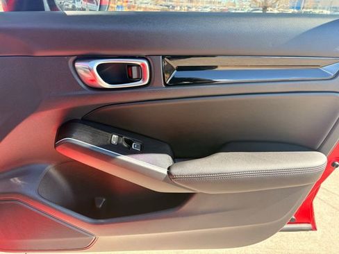 Used 2025 Honda Civic Sport Touring image 33