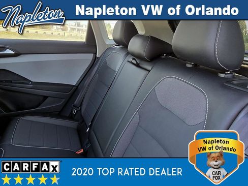 Used 2022 Volkswagen Taos SE image 32