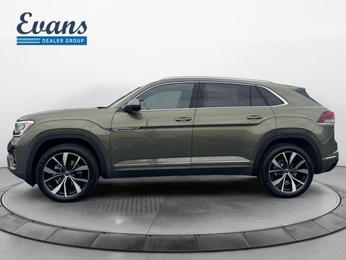 New 2026 Volkswagen Atlas Cross Sport SEL Premium R-Line AWD/4WD image 2