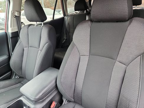 Used 2020 Subaru Outback Premium image 22