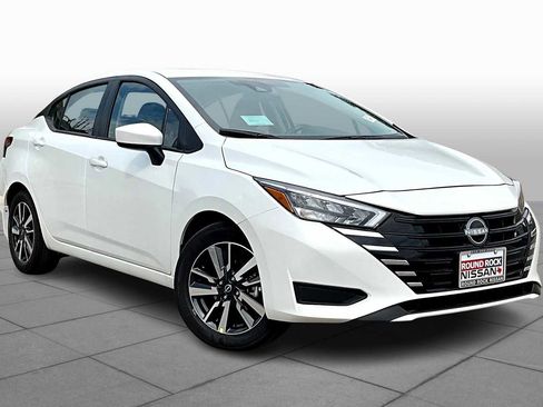 New 2025 Nissan Versa SV w/ Trunk Package FWD image 2