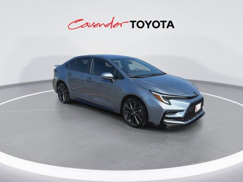 Certified 2024 Toyota Corolla SE FWD image 2