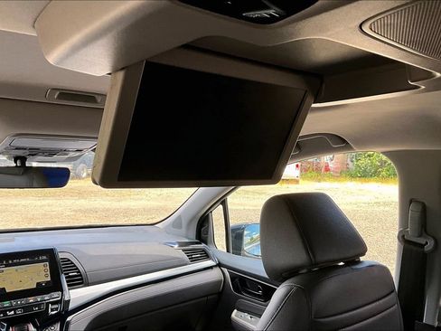 Used 2018 Honda Odyssey Elite image 35