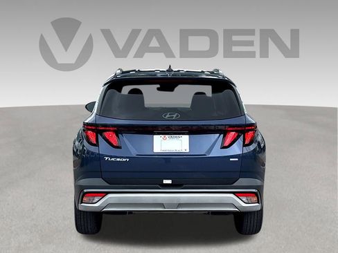Used 2025 Hyundai Tucson SEL AWD/4WD image 19