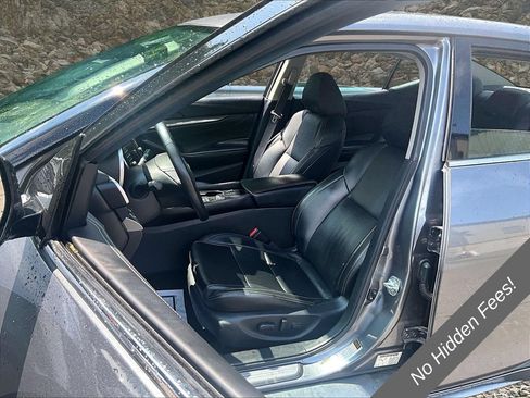 Used 2020 Nissan Maxima 3.5 SV w/ Floor Mat Group FWD image 20