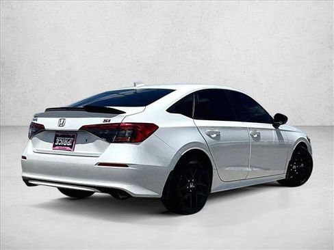 Used 2024 Honda Civic Si image 2