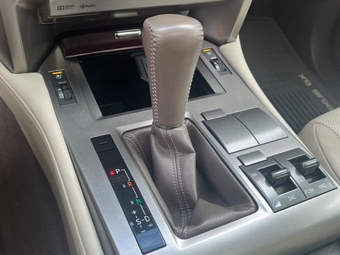 Used 2018 Lexus GX 460 image 11