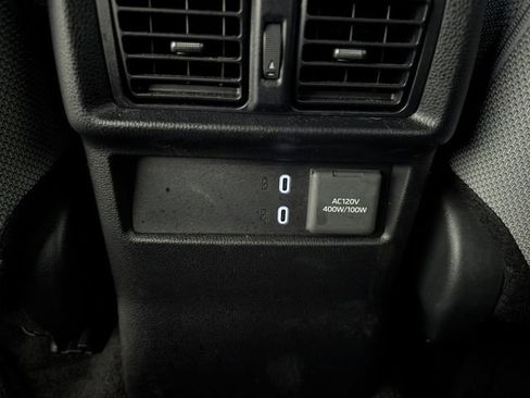 Used 2025 Toyota 4Runner TRD Off-Road AWD/4WD image 10