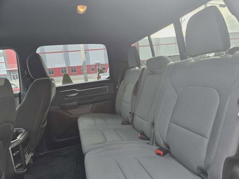 Used 2021 RAM 1500 Big Horn image 13