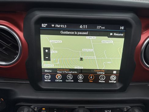 Used 2022 Jeep Wrangler Unlimited Rubicon w/ LED Lighting Group image 15