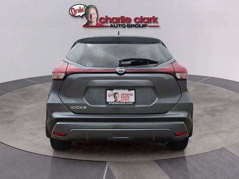 Certified 2024 Nissan Kicks S FWD image 4