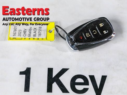 Used 2023 Chevrolet Malibu LT image 25