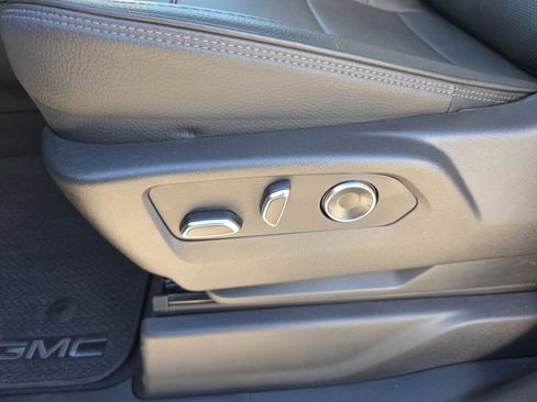 Certified 2025 GMC Sierra 2500 Denali w/ Denali Reserve Package image 16