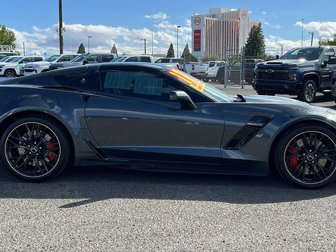 Used 2017 Chevrolet Corvette Z06 RWD image 4