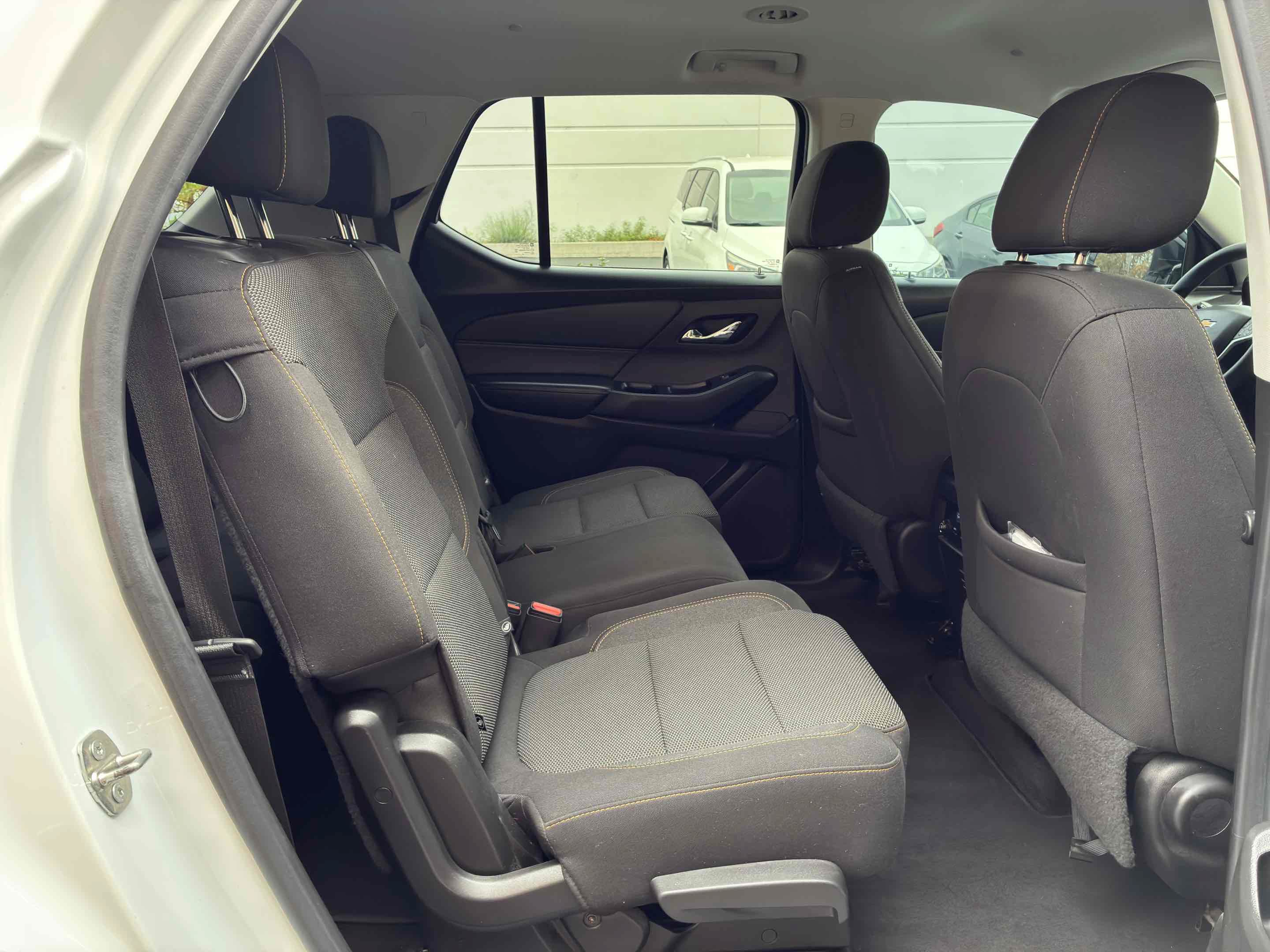 Used 2020 Chevrolet Traverse LS FWD image 44