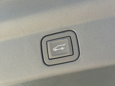 New 2026 Cadillac Escalade IQ Sport 2 w/ LPO, ONYX Package image 12