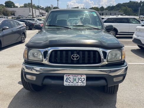 Used 2003 Toyota Tacoma 4x4 Double Cab w/ SR5 Pkg image 2