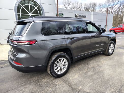 Certified 2025 Jeep Grand Cherokee L Laredo image 14