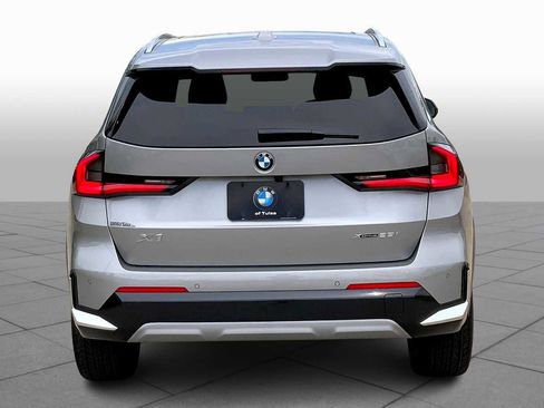 New 2025 BMW X1 xDrive28i w/ Premium Package image 4