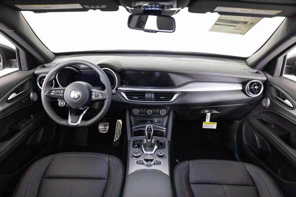 New 2026 Alfa Romeo Stelvio Sprint AWD/4WD image 24