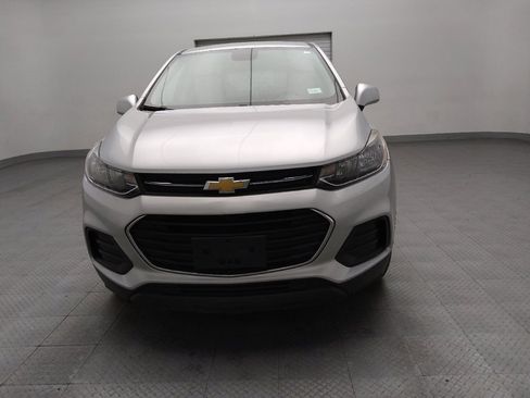 Used 2020 Chevrolet Trax LS w/ Tint and Cruise Package image 15