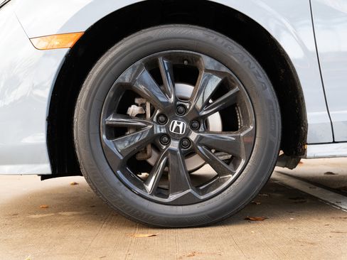 Certified 2024 Honda Odyssey Sport image 14