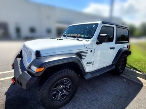 Used 2022 Jeep Wrangler Sport AWD/4WD image 5