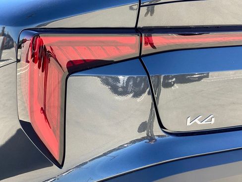 New 2026 Kia K4 LXS image 4
