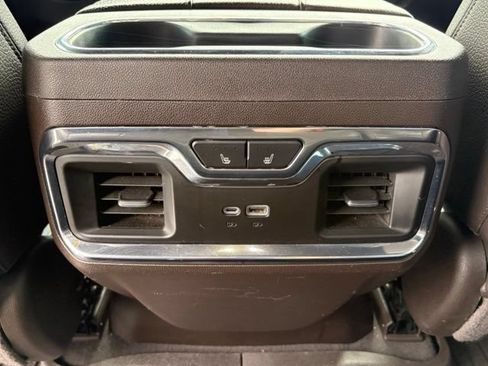 Used 2024 GMC Sierra 1500 Denali w/ Denali Reserve Package AWD/4WD image 13