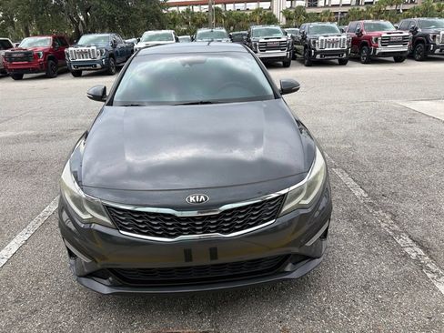 Used 2019 Kia Optima LX FWD image 2