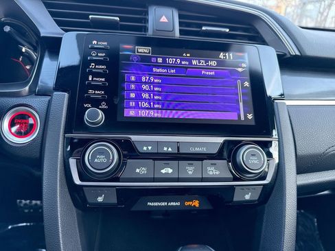 Used 2021 Honda Civic Sport Touring image 17