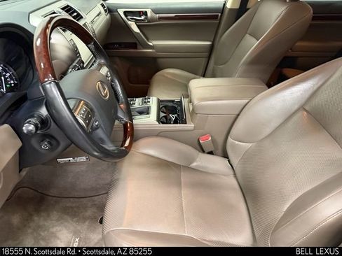Used 2018 Lexus GX 460 Luxury image 16