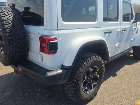 Used 2022 Jeep Wrangler Unlimited Rubicon 4xe w/ Steel Bumper Group AWD/4WD image 4