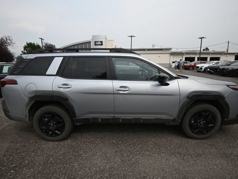 Used 2026 Subaru Outback Limited AWD/4WD image 6