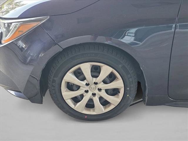 Used 2023 Toyota Corolla LE FWD image 22