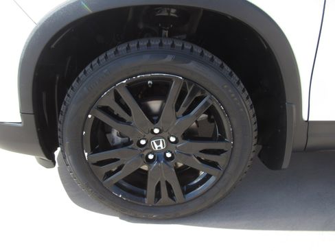 Certified 2019 Honda Passport Sport image 4