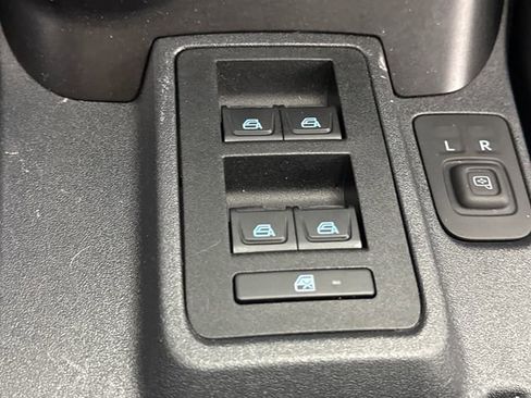 Used 2022 Ford Bronco Badlands w/ Sasquatch Package AWD/4WD image 29