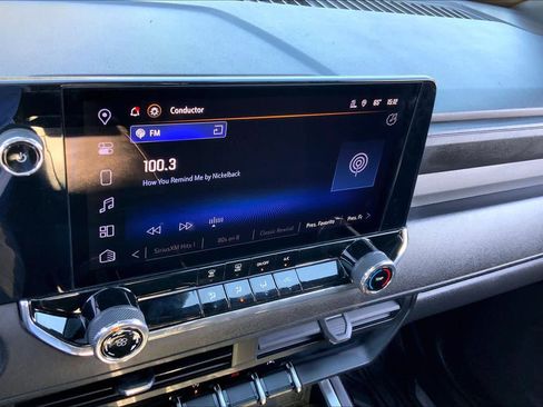 Used 2025 Chevrolet Colorado W/T w/ WT Custom Package image 31