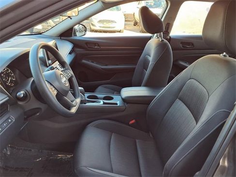 Certified 2025 Nissan Altima 2.5 S image 14