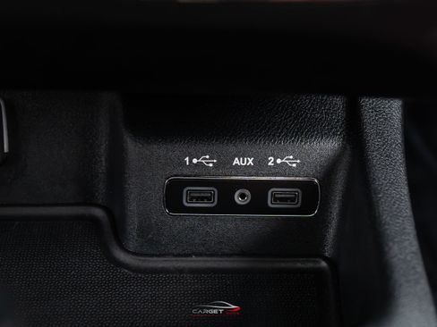 Used 2018 Dodge Durango SRT AWD/4WD image 36