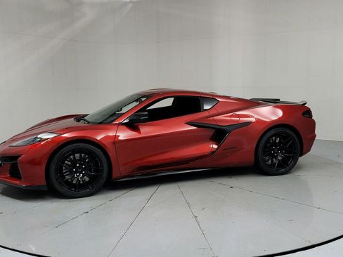New 2026 Chevrolet Corvette Z06 w/ Battery Protection Package RWD image 2