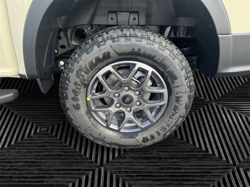 New 2025 Ford Ranger XLT w/ FX4 Off-Road Package image 9