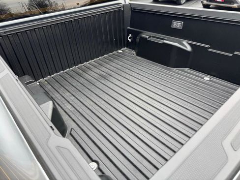 Certified 2025 Toyota Tacoma SR5 image 4