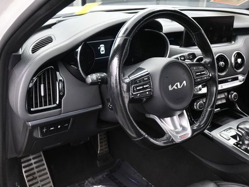 Used 2022 Kia Stinger GT2 w/ Scorpion Package image 15