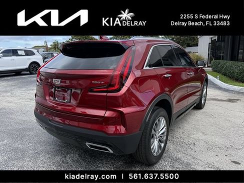 Used 2024 Cadillac XT4 Premium Luxury w/ Cold Weather Package FWD image 3
